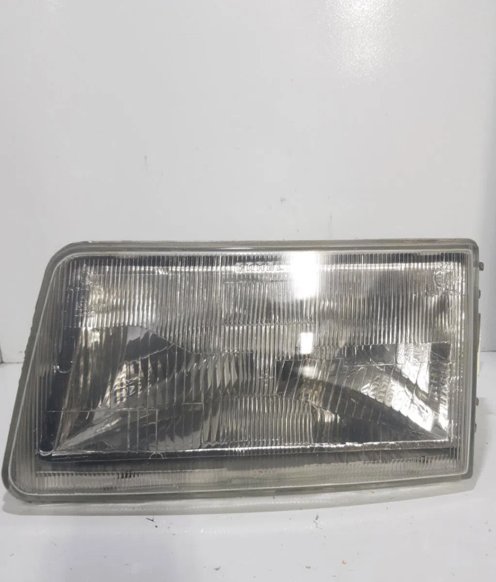Phare gauche IVECO DAILY 1 occasion
