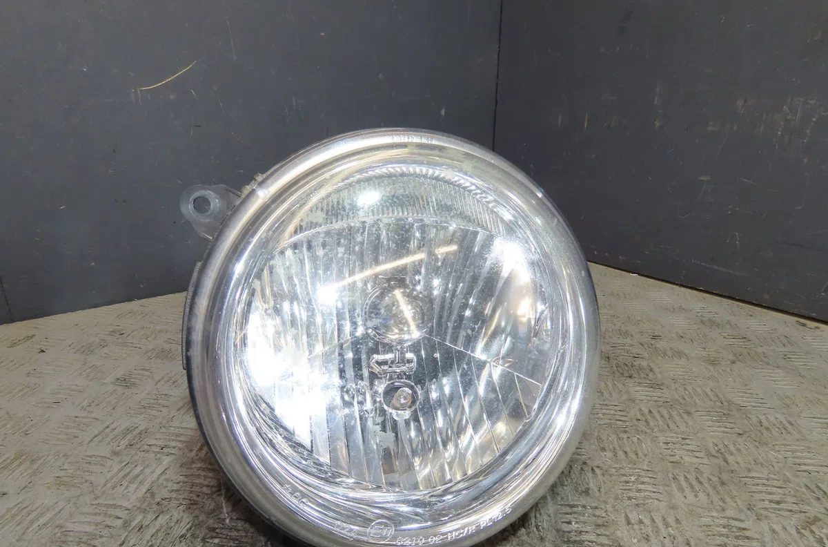 Phare gauche Jeep CHEROKEE (KJ) 2.8 crd 4x4 (2004-2008) occasion