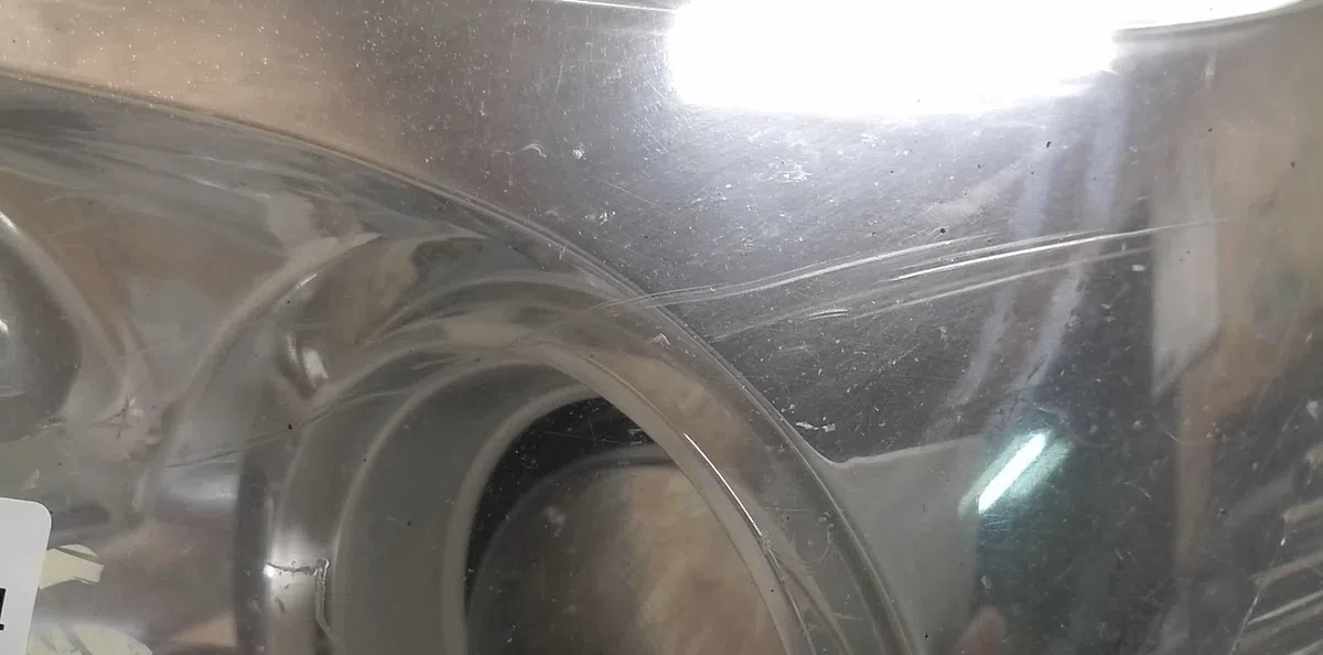 Phare gauche Kia CARNIVAL - GRAND CARNIVAL III (VQ) 2.9 crdi (2006) occasion