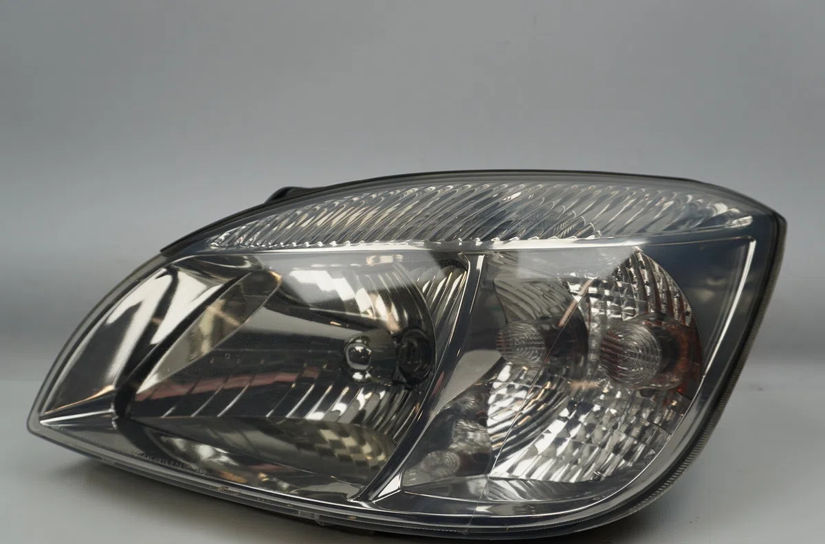 Phare gauche Kia RIO II (JB) 1.5 crdi (2005-2011) occasion