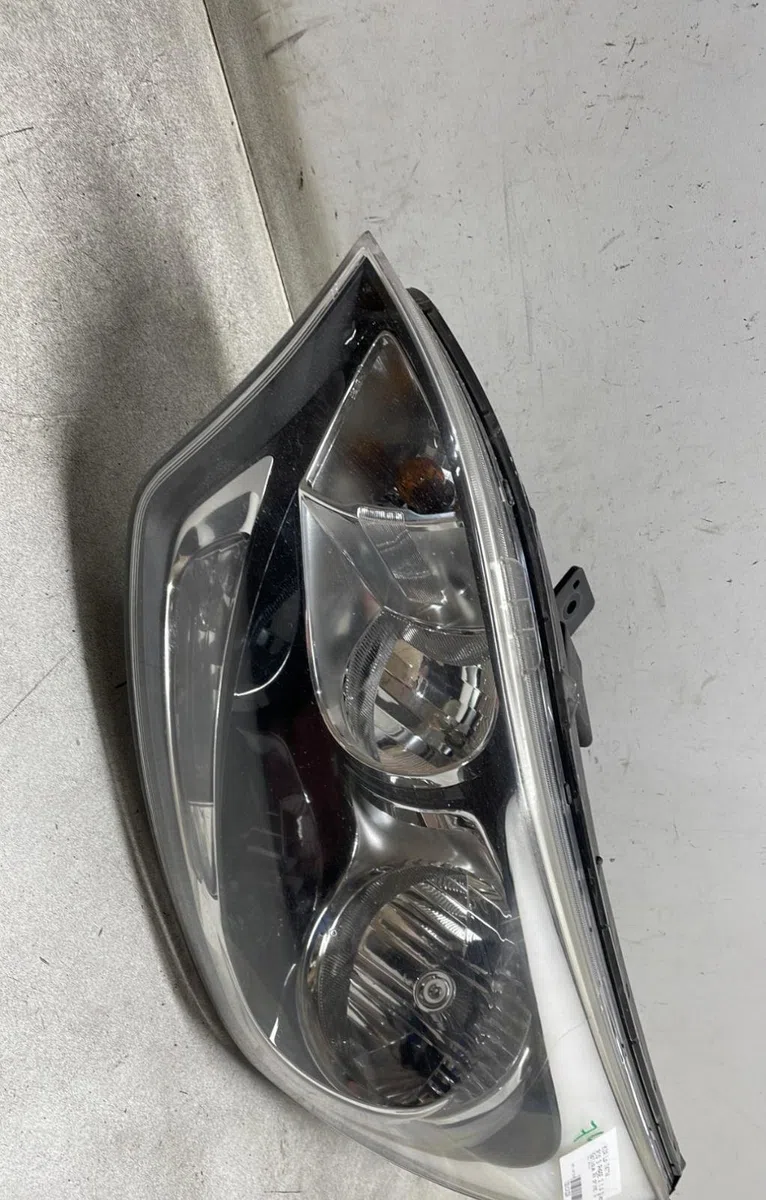 Phare gauche Kia RIO III (UB) 1.4 crdi (2011-2017) occasion