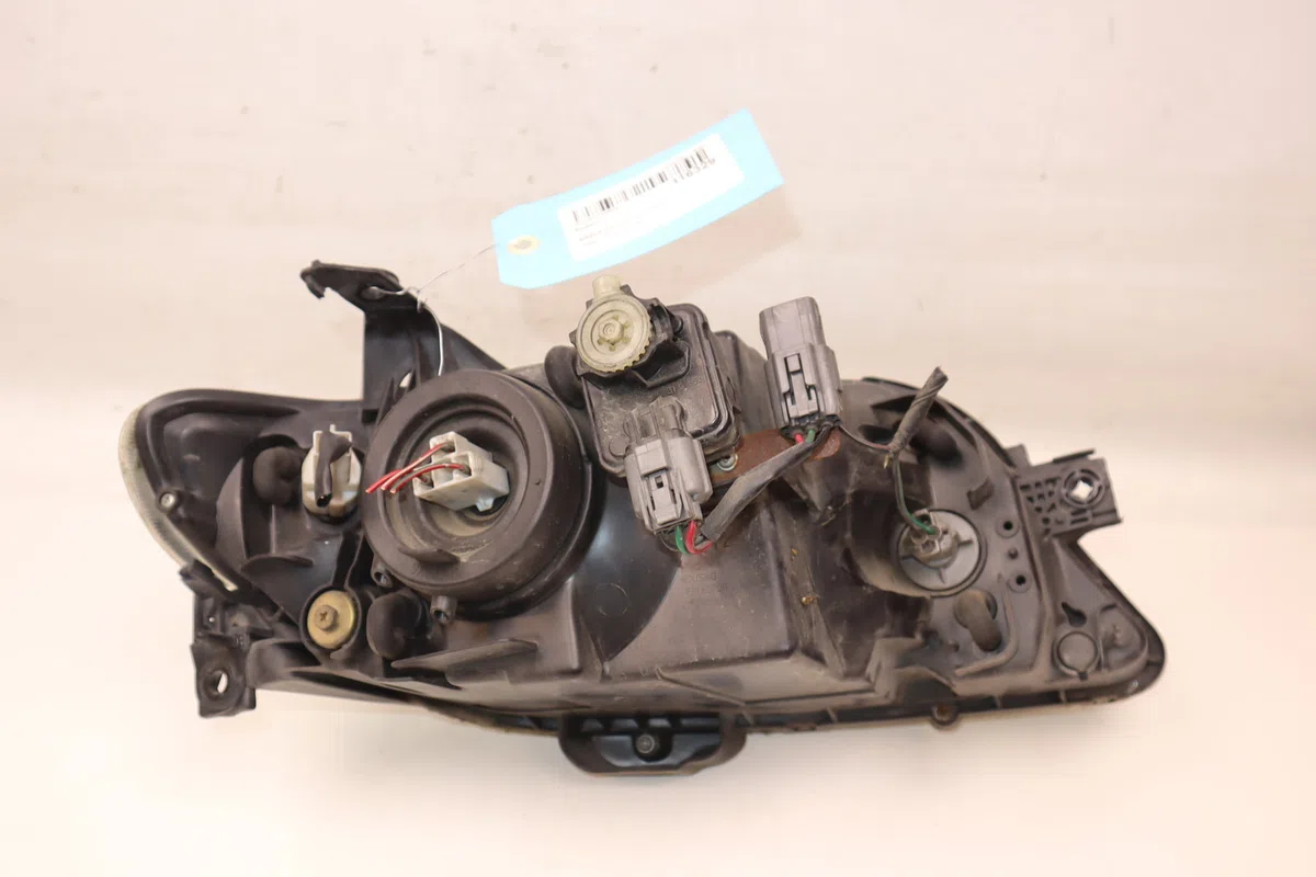 Phare gauche Mazda 323 F VI (BJ) 2.0 td (1998-2001) 5 portes occasion