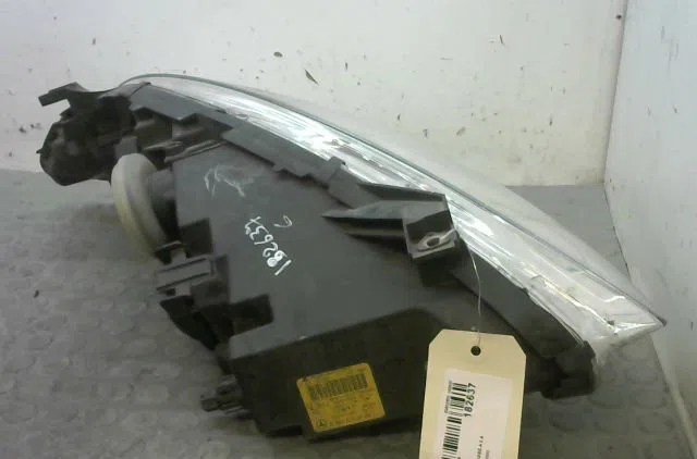 Phare gauche Mercedes-benz CLASSE A (W169) A 180 cdi (169.007, 169.307) (2004-2012) 5 portes occasion