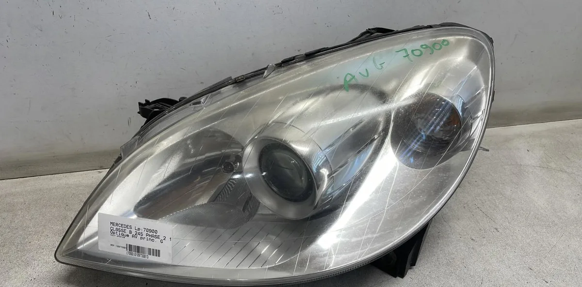 Phare gauche Mercedes-benz CLASSE B Sports Tourer (W245) B 180 cdi (245.207) (2005-2011) 5 portes occasion