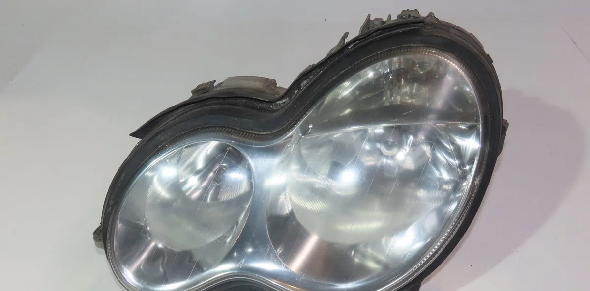 Phare gauche Mercedes-benz CLASSE C T-Model (S203) C 200 cdi (203.207) (2003-2007) occasion