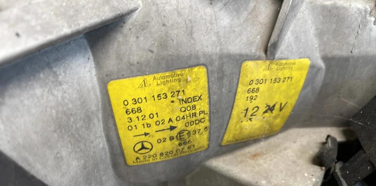 Phare gauche Mercedes-benz CLASSE S (W220) S 320 cdi (220.026, 220.126) (1999-2002) occasion