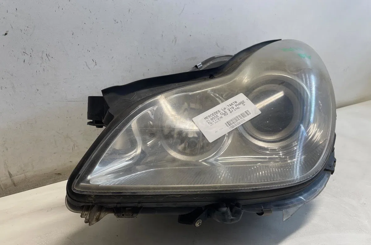 Phare gauche Mercedes-benz CLS (C219) Cls 320 cdi (219.322) (2005-2010) occasion