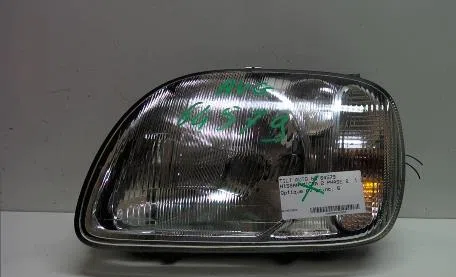 Phare gauche Nissan MICRA II (K11) 1.0 i 16v (1992-2000) occasion