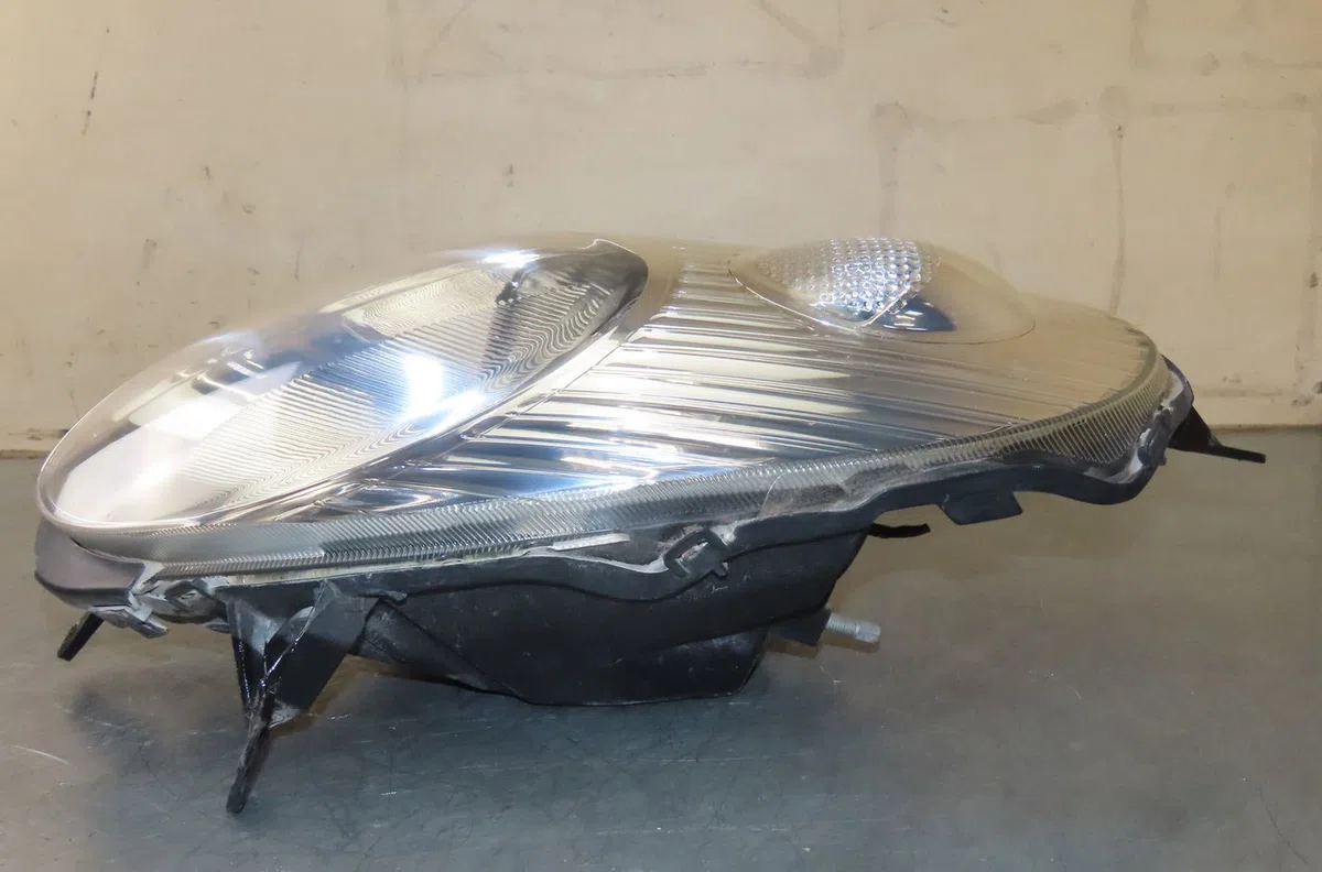 Phare gauche Nissan MICRA III (K12) 1.2 16v (2003-2010) occasion