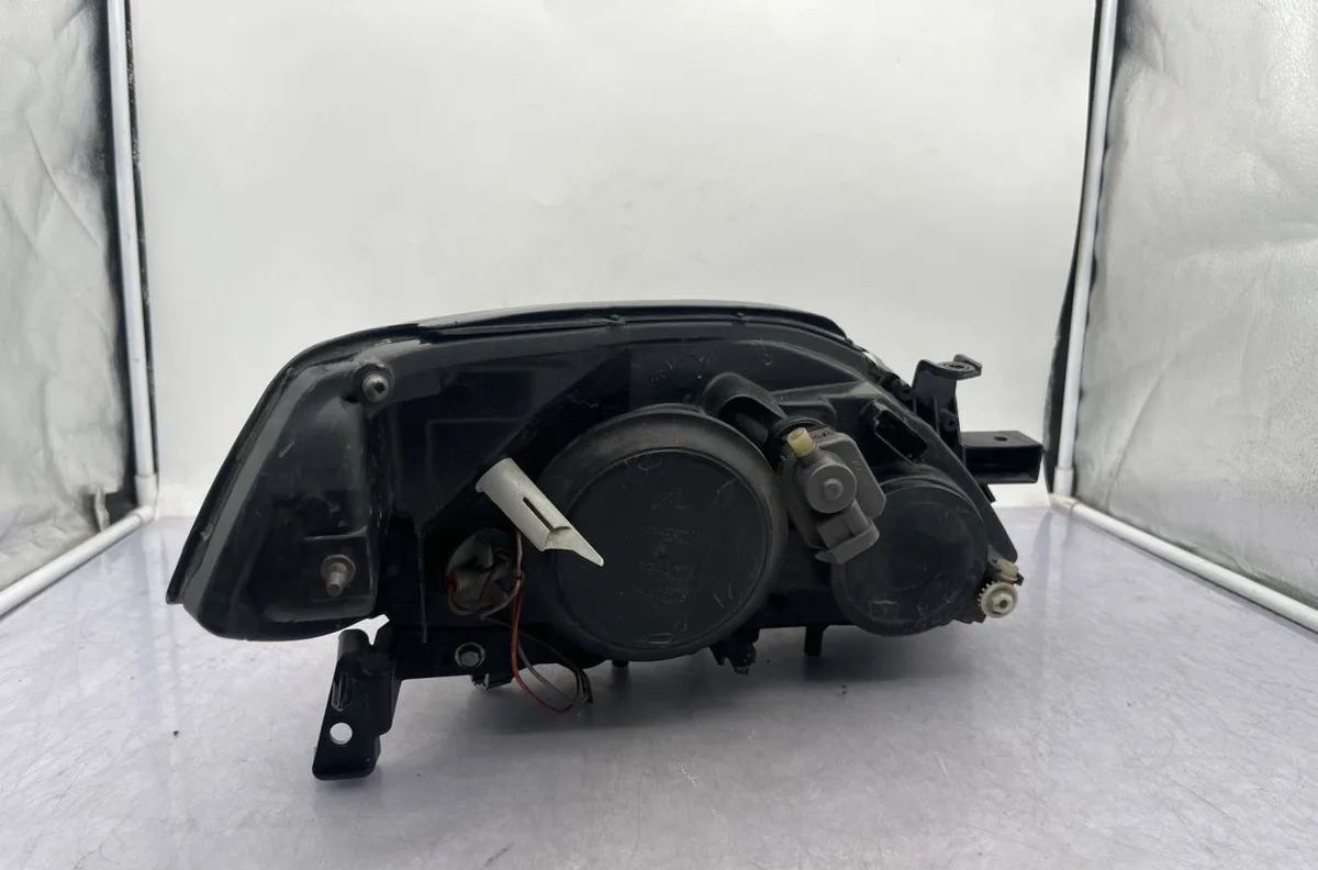 Phare gauche NISSAN PRIMERA 4 occasion