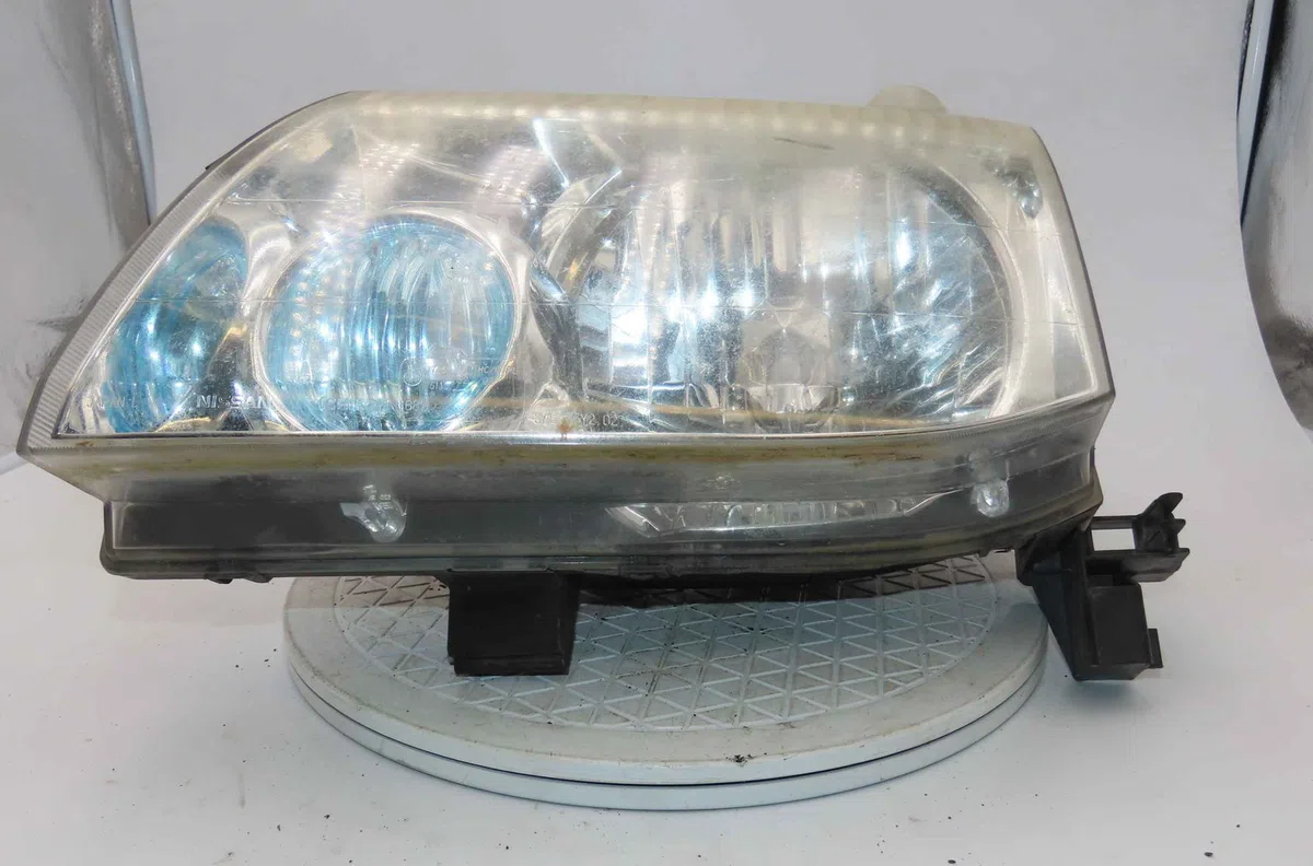Phare gauche NISSAN X-TRAIL I occasion