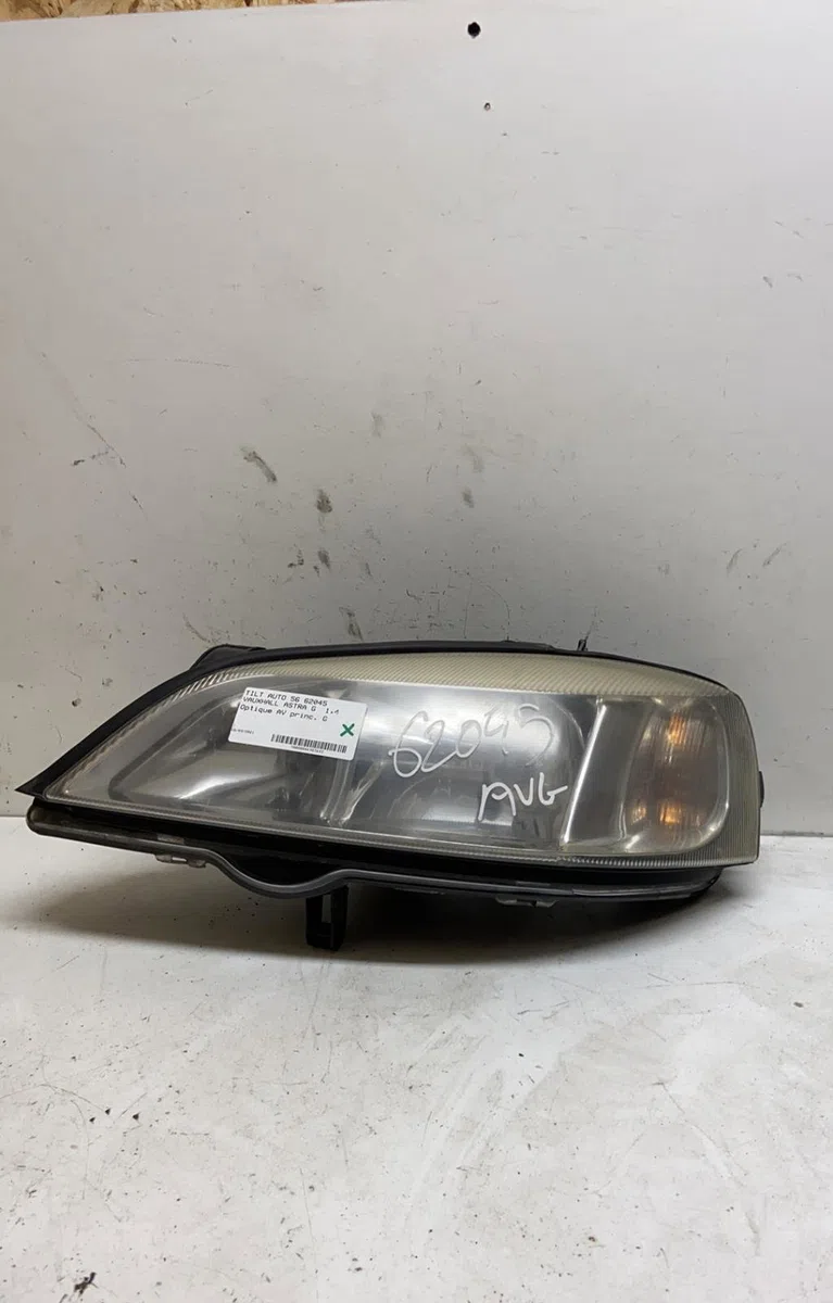 Phare gauche Opel ASTRA G 3-5 portes (T98) 1.4 16v (f08, f48) (1998-2005) occasion