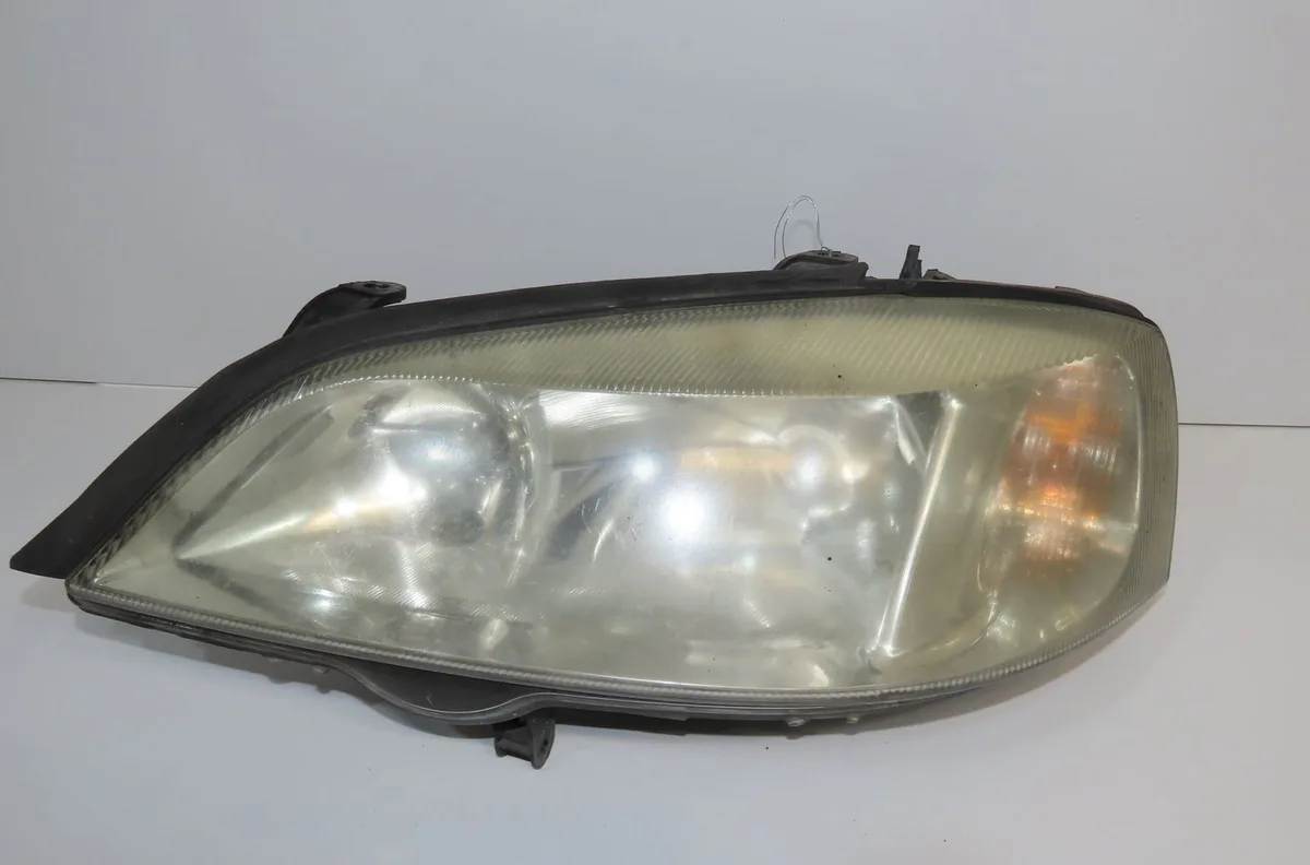 Phare gauche Opel ASTRA G 3-5 portes (T98) 2.0 dti 16v (f08, f48) (1999-2005) occasion