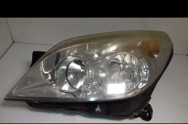 Phare gauche Opel ASTRA H TwinTop (A04) 1.8 (l67) (2005-2010) occasion