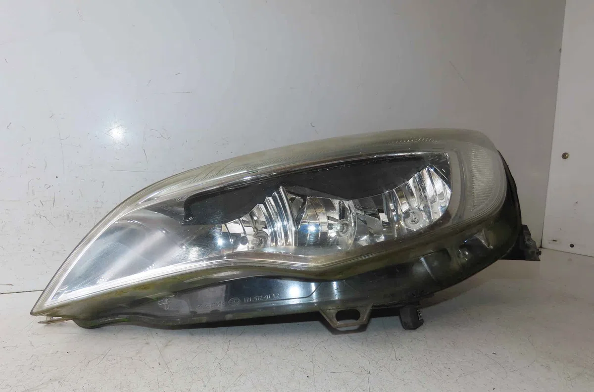 Phare gauche OPEL ASTRA IV occasion