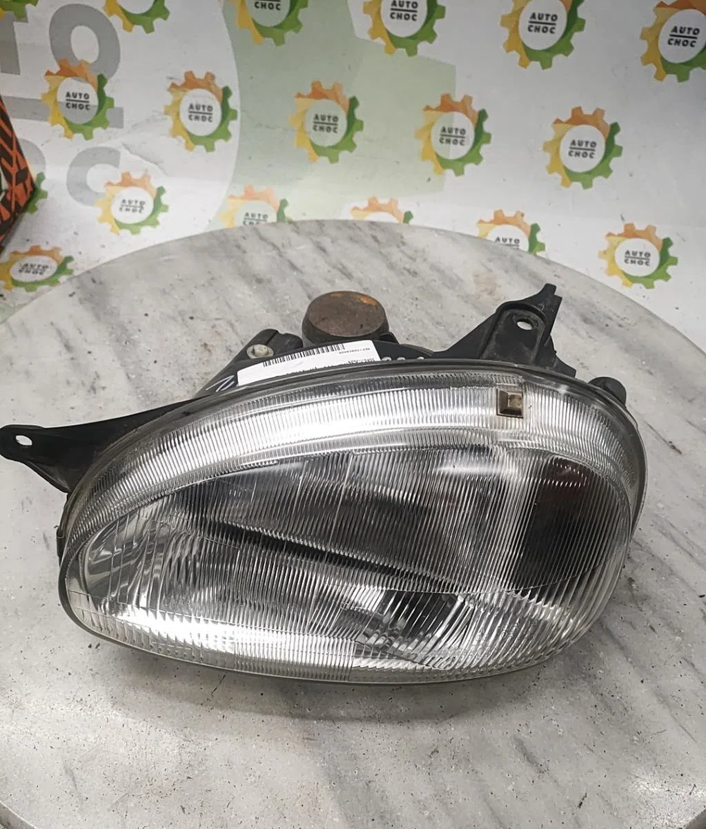 Phare gauche OPEL CORSA B PHASE 1 occasion