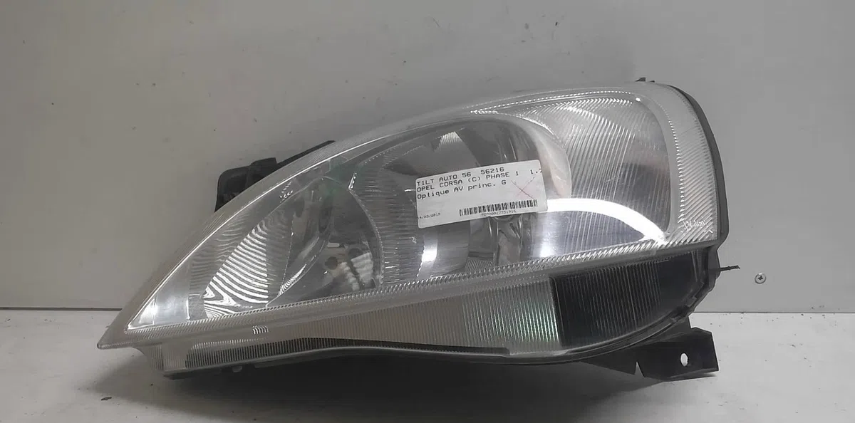 Phare gauche Opel CORSA C (X01) 1.7 dti (f08, f68) (2000-2009) 5 portes occasion