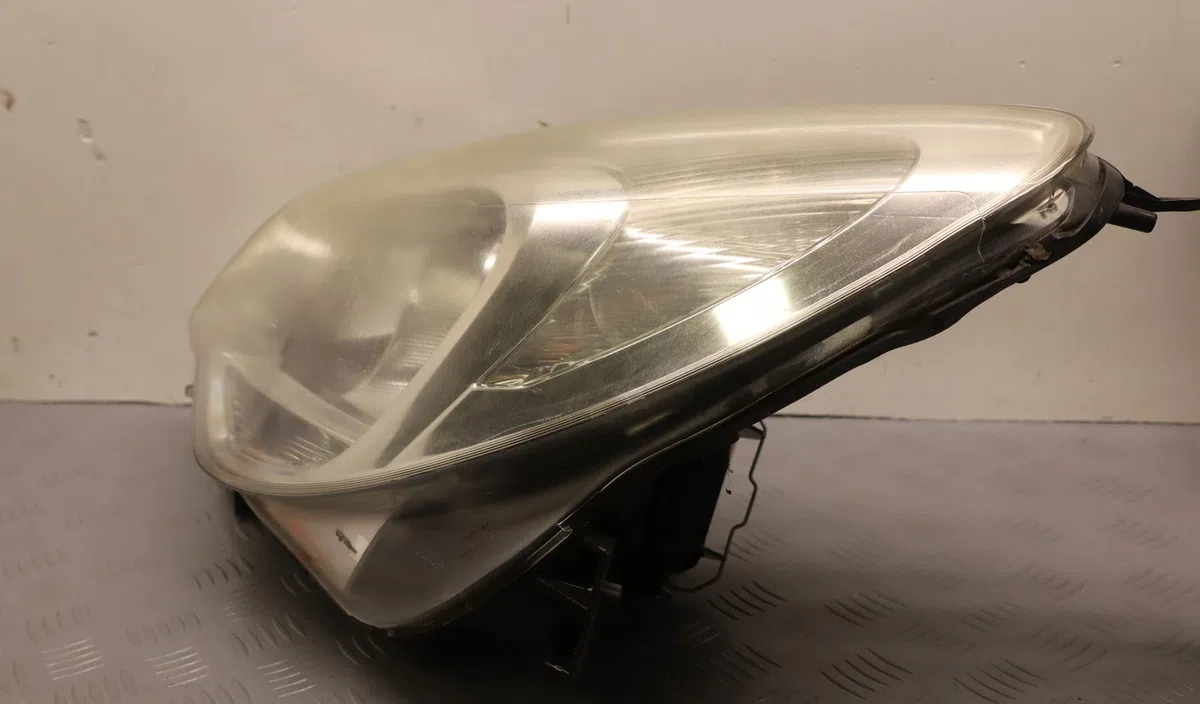 Phare gauche Opel CORSA D (S07) 1.3 cdti (l08, l68) (2006-2014) 5 portes occasion