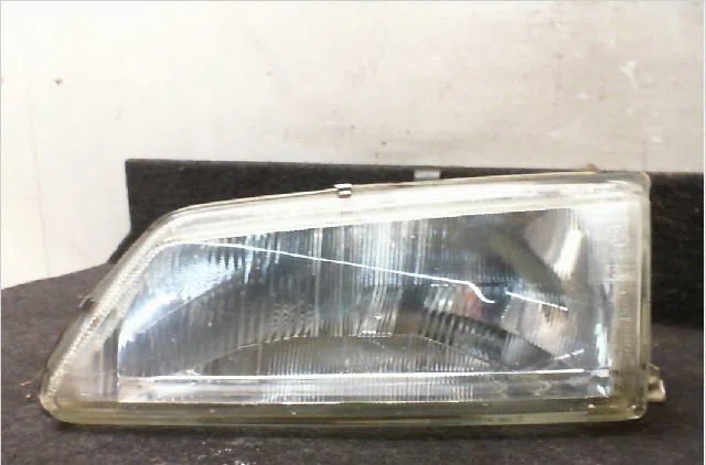 Phare gauche Peugeot 106 I (1A, 1C) 1.0 (1991-1996) occasion