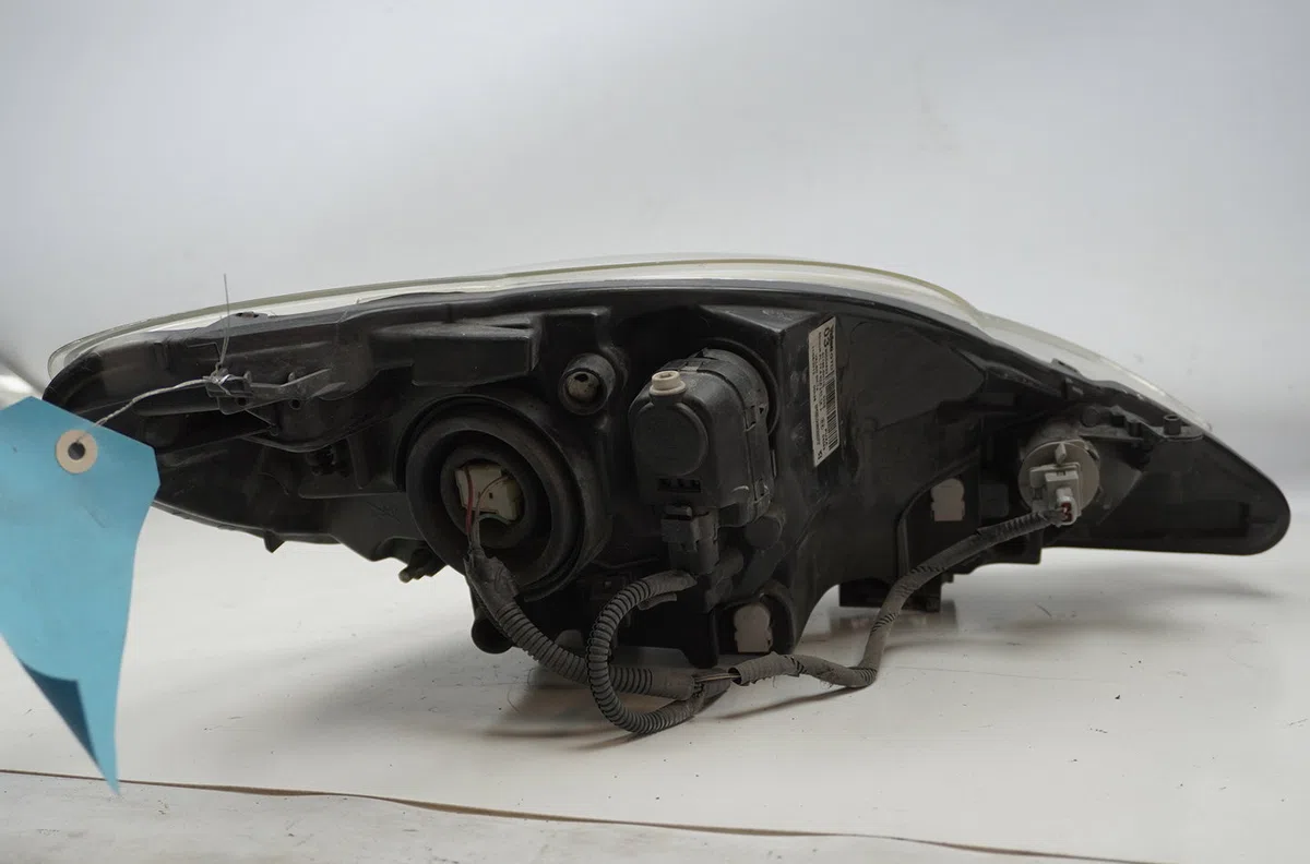 Phare gauche Peugeot 107 (PM_, PN_) 1.0 (2005-2014) 3 portes occasion
