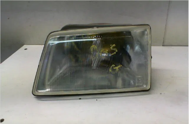 Phare gauche PEUGEOT 205 occasion