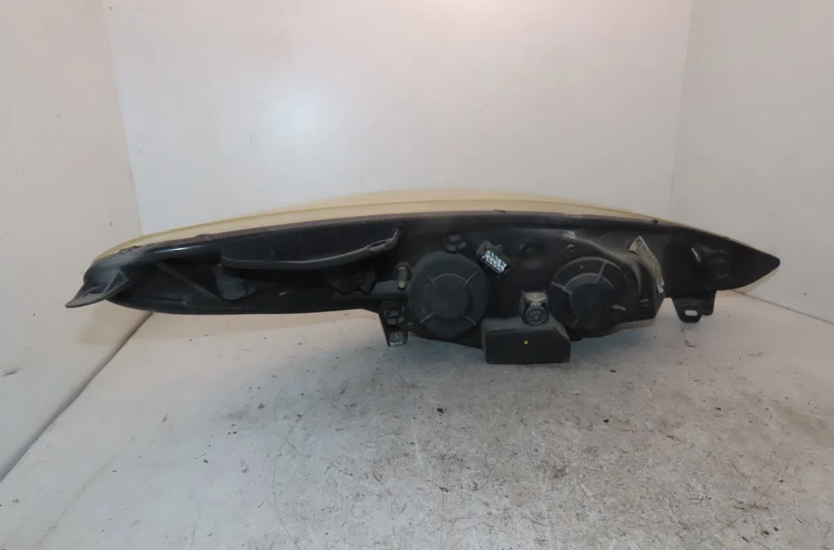 Phare gauche Peugeot 206 (2L_, 2M_) 1.4 hdi eco 70 (2009-2013) 5 portes occasion