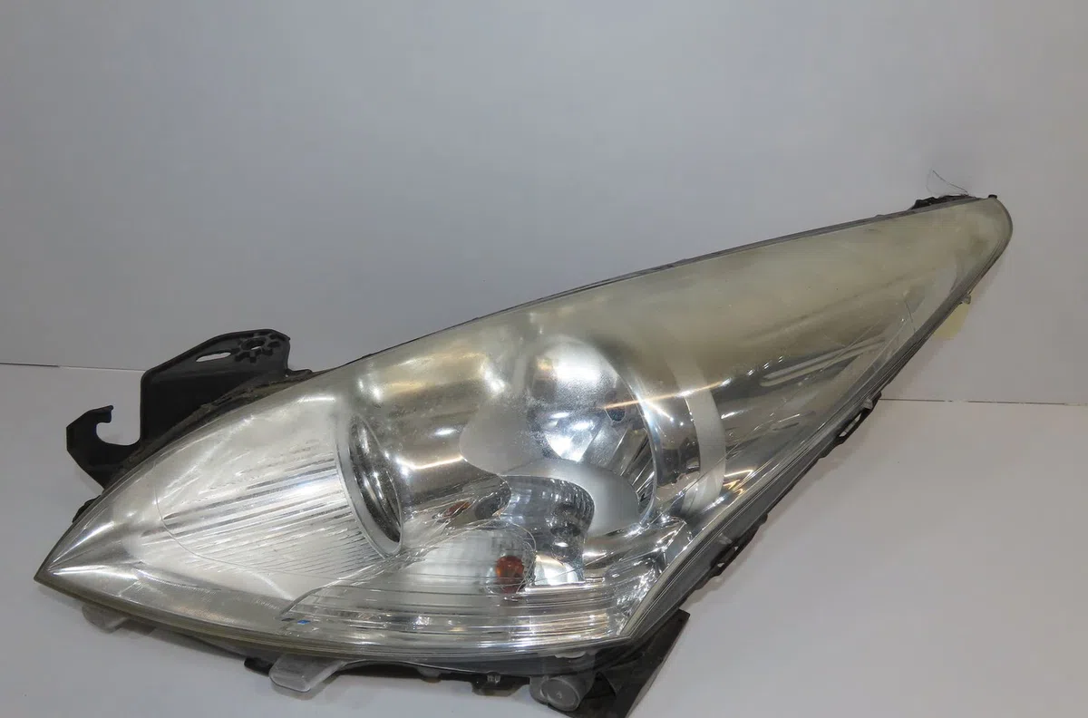 Phare gauche Peugeot 3008 Monospace (0U_) 2.0 hdi 150 - bluehdi 150 (2009-2016) 5 portes occasion