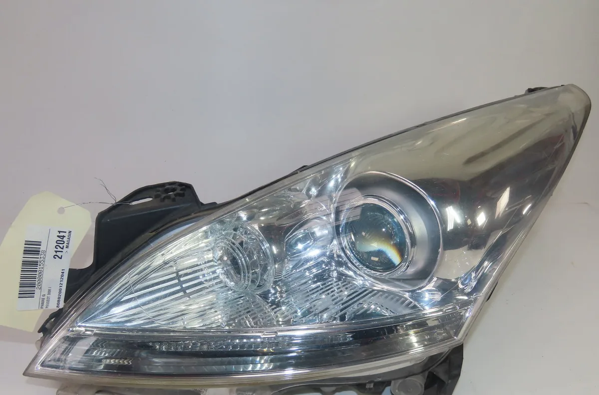 Phare gauche Peugeot 3008 Monospace (0U_) 2.0 hdi 150 - bluehdi 150 (2009-2016) 5 portes occasion