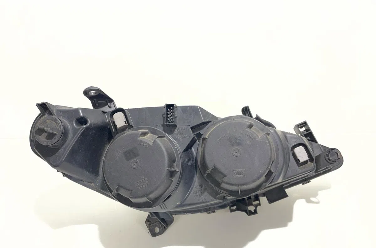 Phare gauche Peugeot 307 (3A-C) 2.0 hdi 90 (2000-2007) 5 portes occasion
