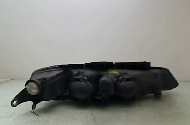 Phare gauche Peugeot 406 (8B) 2.0 hdi 110 (1998-2001) 4 portes occasion