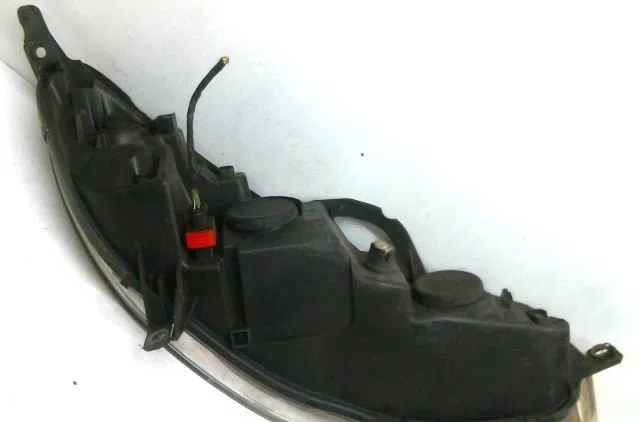 Phare gauche Peugeot 407 SW (6E_) 3.0 (2004-2010) occasion