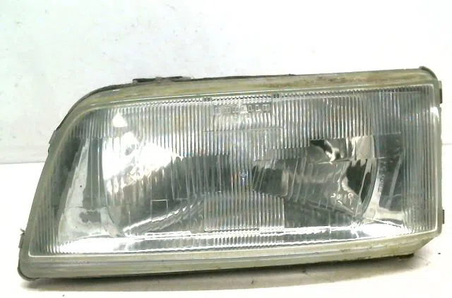 Phare gauche Peugeot BOXER Camionnette (230L) 1.9 d (1994-2002) occasion