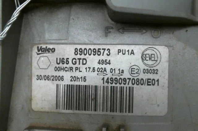 Phare gauche Peugeot EXPERT Camionnette (222) 2.0 hdi (2000-2006) occasion