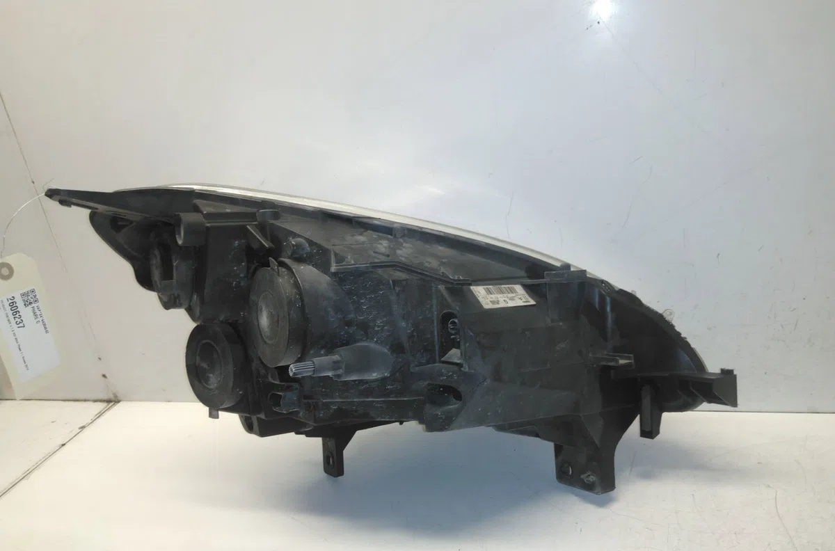 Phare gauche PEUGEOT PARTNER II occasion