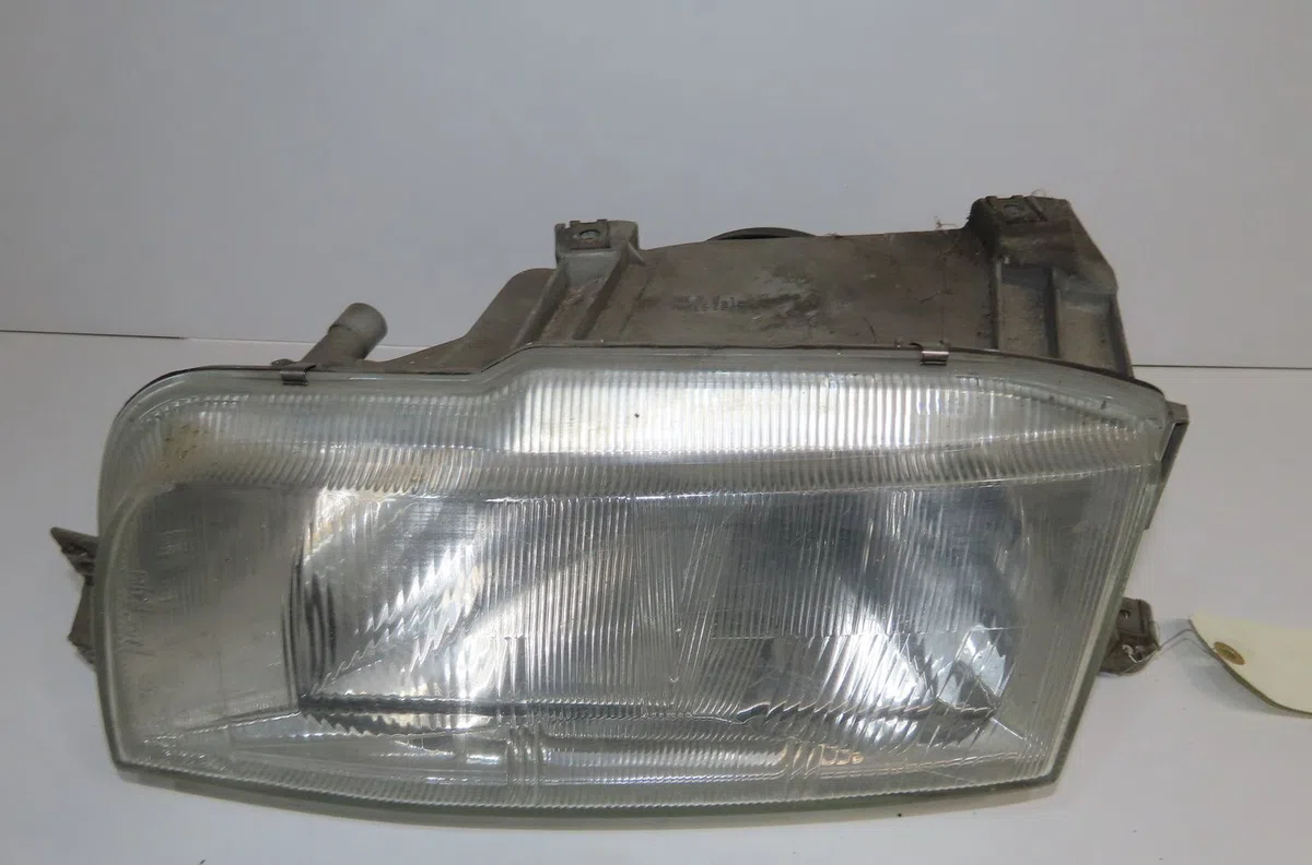 Phare gauche Renault 21 A trois volumes (L48_) 2.1 turbo-d (l48a, l48w, l487, l488) (1986-1994) occasion