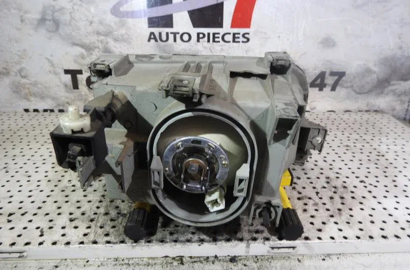 Phare gauche RENAULT CLIO 1 PHASE 2 occasion