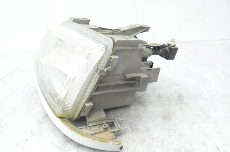 Phare gauche RENAULT CLIO 1 PHASE 2 occasion