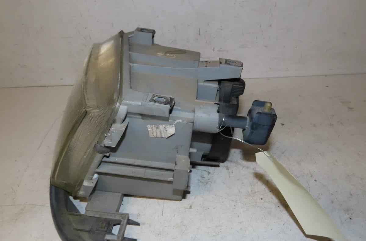 Phare gauche RENAULT CLIO  I occasion