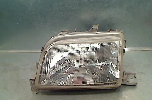 Phare gauche RENAULT CLIO I Phase 1 06-1990--03-1994 occasion