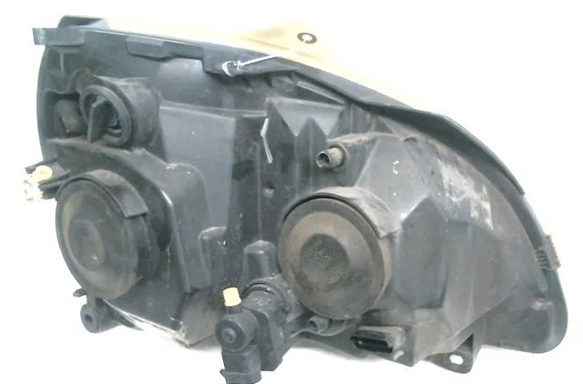 Phare gauche Renault CLIO II (BB_, CB_) 1.2 16v (bb05, bb0w, bb11, bb27, bb2t, bb2u, bb2v, cb05,... (2001-2016) 3 portes