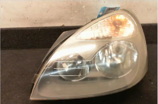 Phare gauche Renault CLIO II (BB_, CB_) 1.2 16v (bb05, bb0w, bb11, bb27, bb2t, bb2u, bb2v, cb05,... (2001-2016) 3 portes