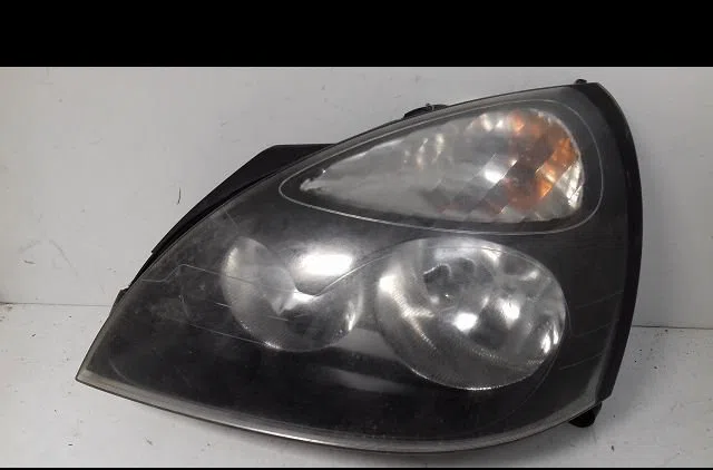 Phare gauche Renault CLIO II (BB_, CB_) 1.2 (bb0a, bb0f, bb10, bb1k, bb28, bb2d, bb2h, cb0a,... (1998-2010) 5 portes occ