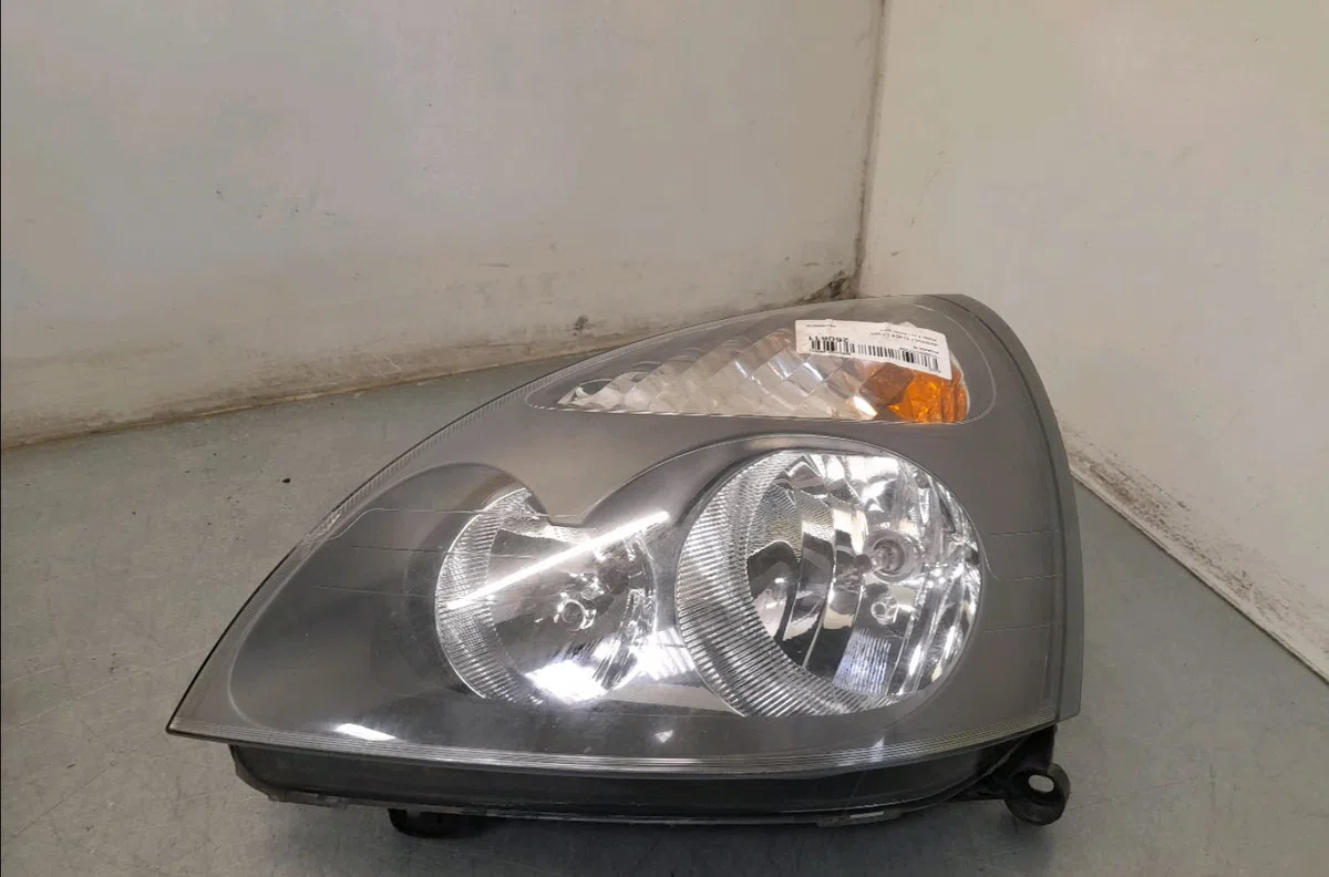Phare gauche Renault CLIO II (BB_, CB_) 1.5 dci (b-cb07) (2001-2009) 3 portes occasion