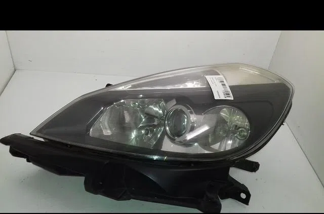 Phare gauche Renault CLIO III (BR0-1, CR0-1) 1.5 dci (c-br0g, c-br1g) (2005-2012) 5 portes occasion
