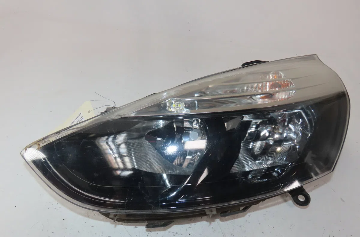 Phare gauche Renault CLIO IV (BH_) 1.5 dci 75 (2012) 5 portes occasion