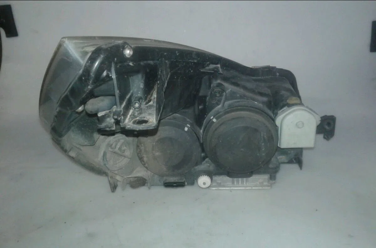 Phare gauche RENAULT ESPACE IV 2005 occasion