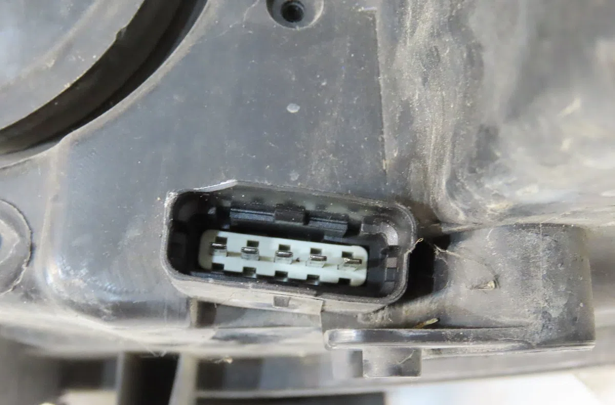 Phare gauche Renault GRAND SCÉNIC II (JM0-1_) 1.9 dci (jm14) (2004-2008) occasion