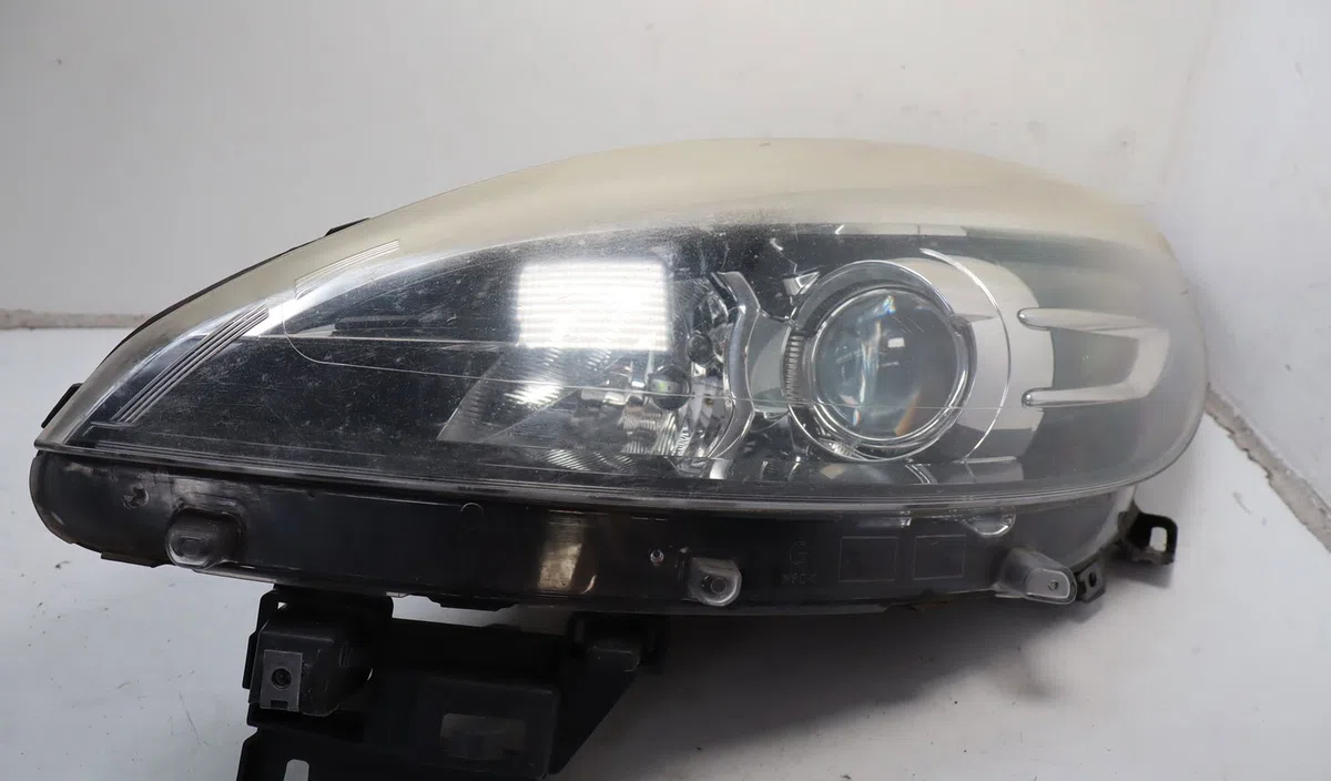 Phare gauche Renault GRAND SCÉNIC III (JZ0-1_) 1.5 dci (2009) 5 portes occasion