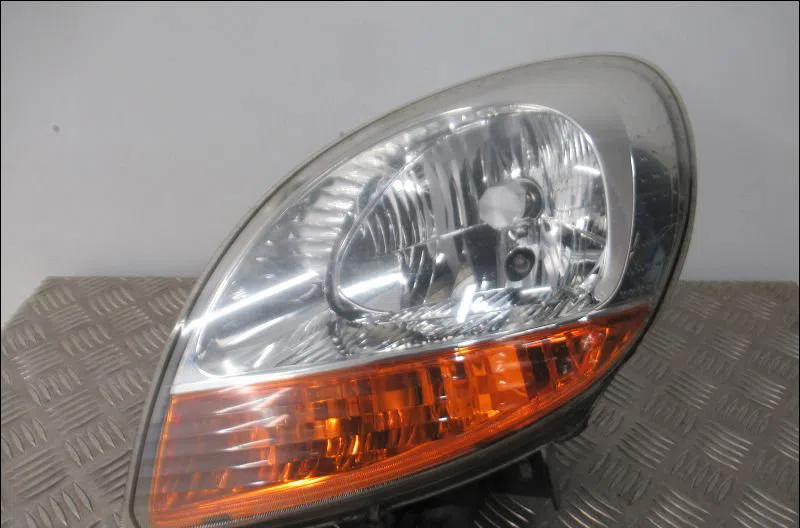 Phare gauche Renault KANGOO Express (FC0-1_) 1.5 dci (fc1r) (2002) occasion