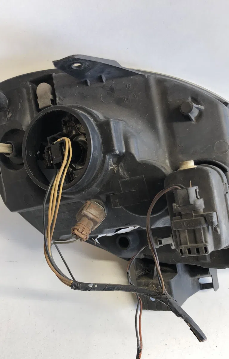 Phare gauche Renault KANGOO (KC0-1_) 1.5 dci (2003) occasion